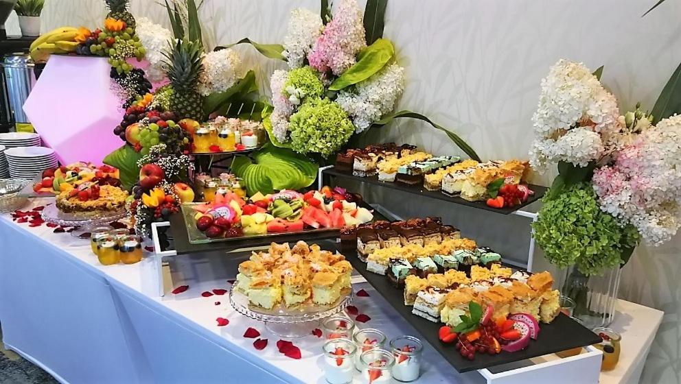 Green Garden Hotel ราชิน ภายนอก รูปภาพ