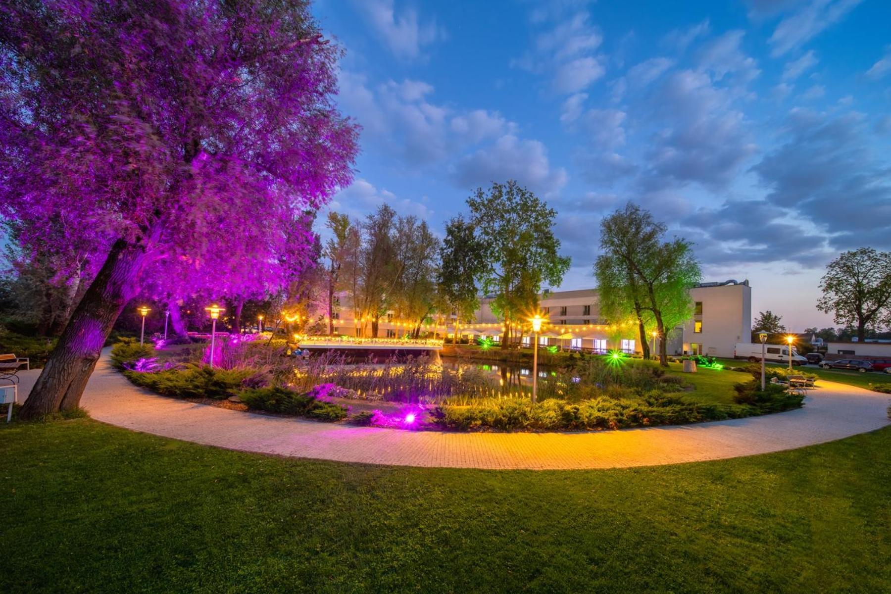 Green Garden Hotel ราชิน ภายนอก รูปภาพ